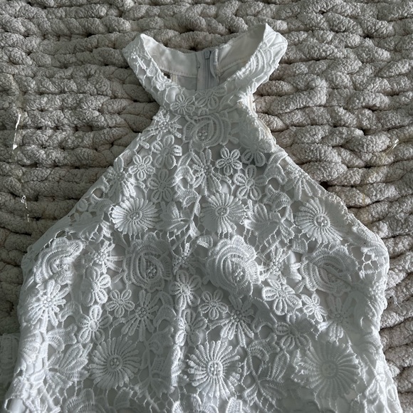 White lacy lined dress halterneck, size 1 - Picture 2 of 11